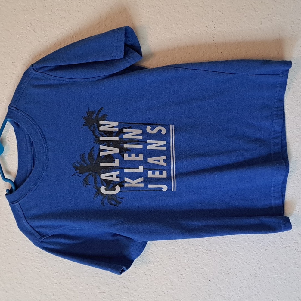 Calvin Klein boy's size 6